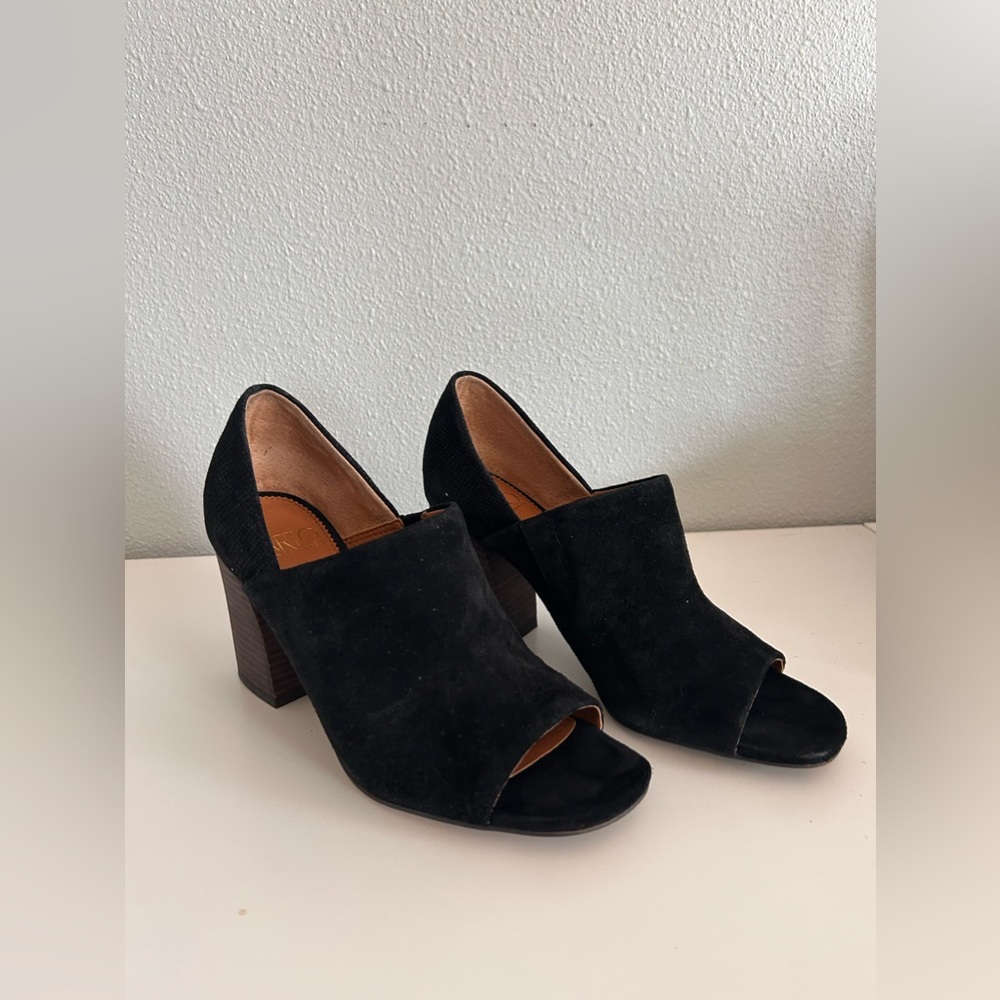 SARTO Mules - Picture 2 of 7